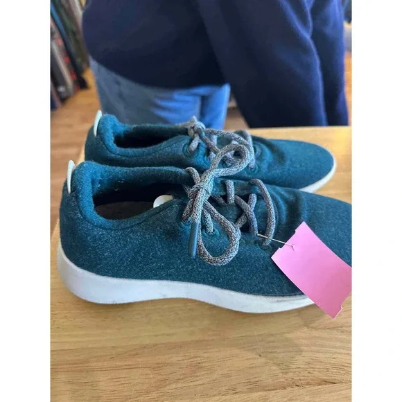 Shoe Size 8 All Birds Casual Shoes - Picture 2 of 6